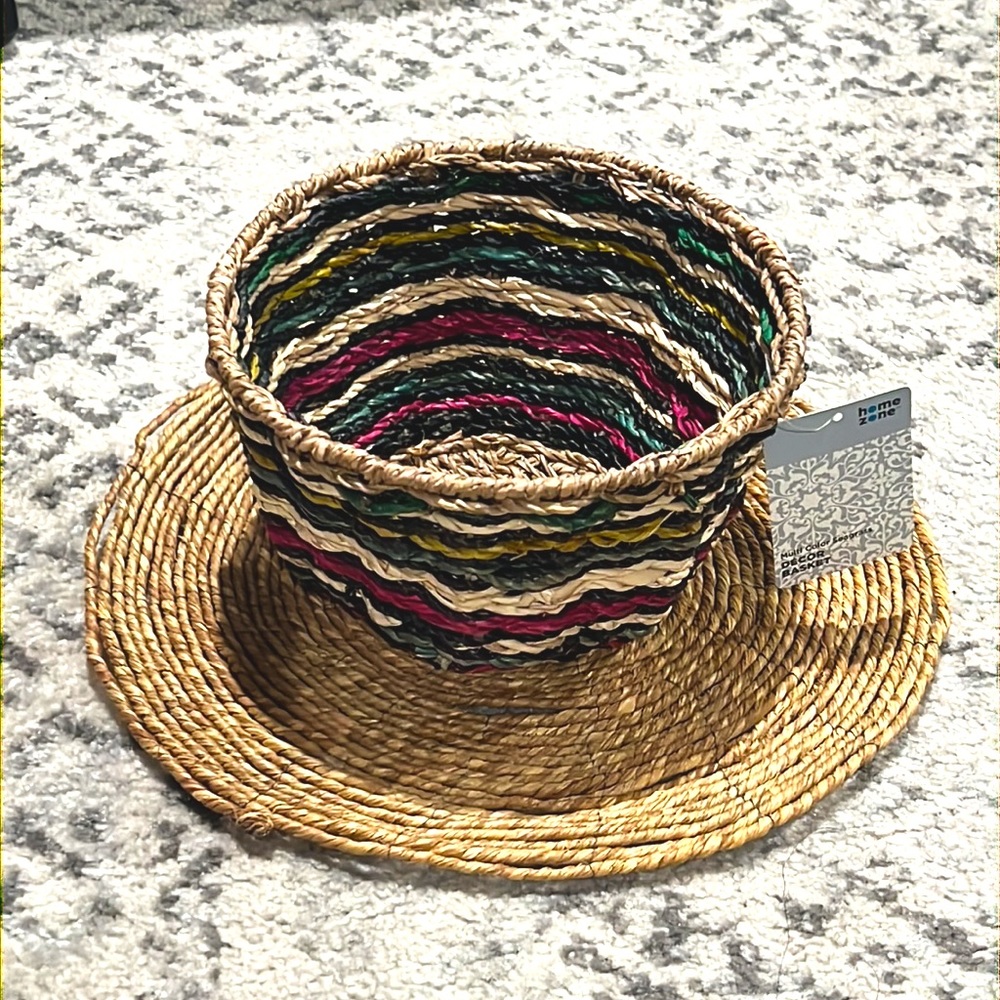 Multi Color Seagrass/Wicker Basket